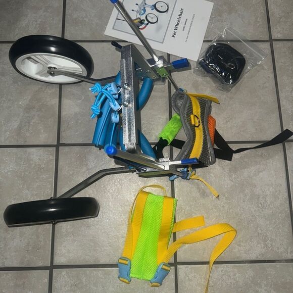 Hobeyhove 2 Wheel Dog Wheelchair size Small for back legs PW-AB-S - Picture 8 of 10